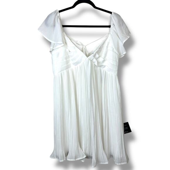 Lulus NWT Amalfi Coast White Pleated Flutter Sleeve Empire A-Line Mini Dress - Picture 3 of 11